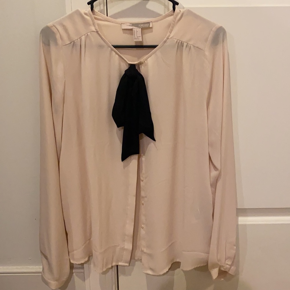 NWT/NWOT Tops/Blouses (Forever 21)